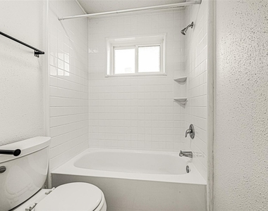 2239 Pilgrims Point Drive - Photo Thumbnail 18