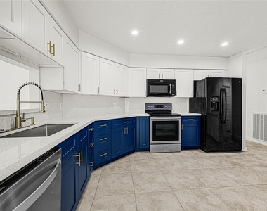 2239 Pilgrims Point Drive - Photo Thumbnail 3