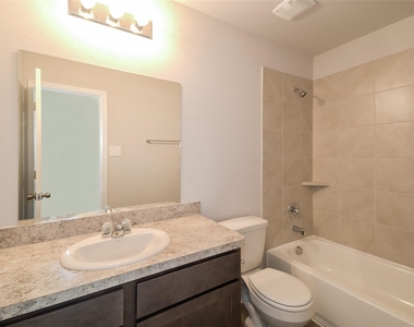 5023 Banyan Tree Trail - Photo Thumbnail 15
