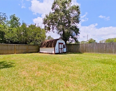706 S Blackwell Street - Photo Thumbnail 21