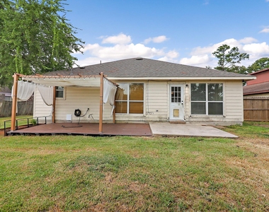 16210 Coral Bay Street - Photo Thumbnail 18