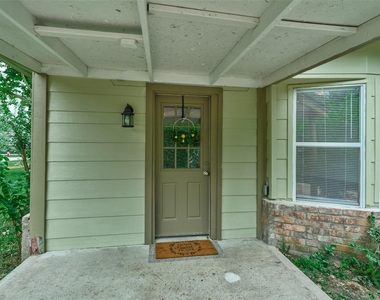 220 Belmont Street - Photo Thumbnail 4