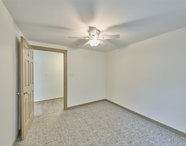 220 Belmont Street - Photo Thumbnail 19