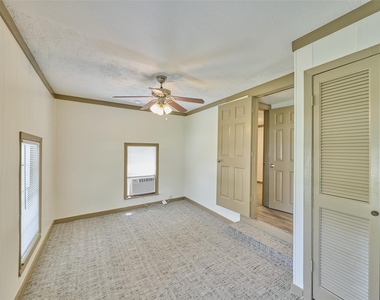 220 Belmont Street - Photo Thumbnail 23