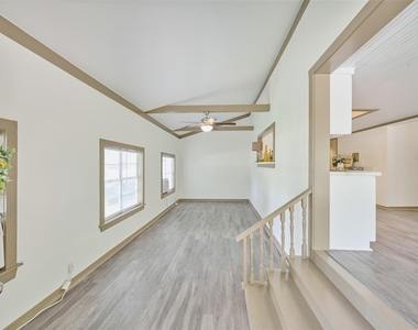 220 Belmont Street - Photo Thumbnail 5