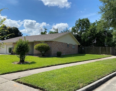7547 Winkle Wood Lane - Photo Thumbnail 1