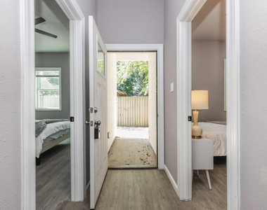 5830 Doolittle Boulevard - Photo Thumbnail 36
