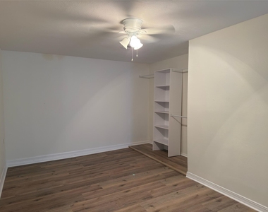 6731 Blue Ridge Drive - Photo Thumbnail 6