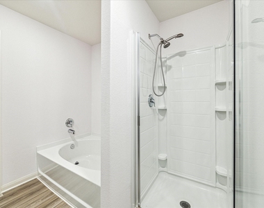 517 Amberwood Park Drive - Photo Thumbnail 26