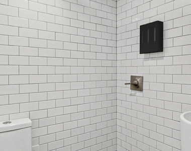 55 McGuinness Blvd - Photo Thumbnail 11