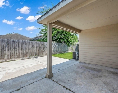 19114 Mission Fort Lane - Photo Thumbnail 12
