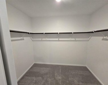 5211 Red Drum Dr - Photo Thumbnail 7
