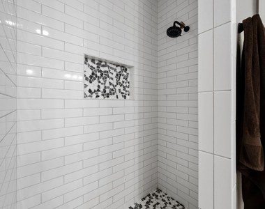 376 Jill Street - Photo Thumbnail 22