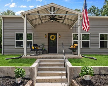 376 Jill Street - Photo Thumbnail 1