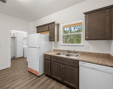 28096 Seven Sisters Road - Photo Thumbnail 9