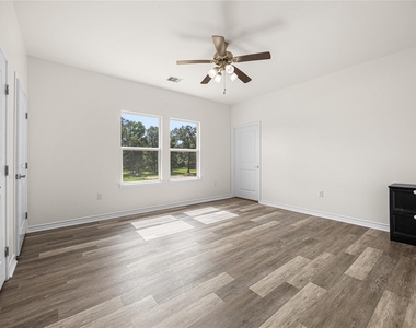 28096 Seven Sisters Road - Photo Thumbnail 11