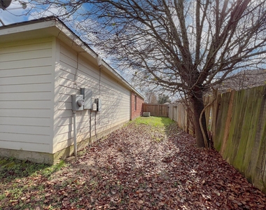 9823 Cassowary Drive - Photo Thumbnail 40