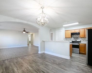 9823 Cassowary Drive - Photo Thumbnail 11