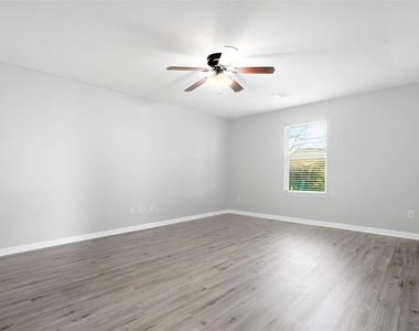 9823 Cassowary Drive - Photo Thumbnail 19