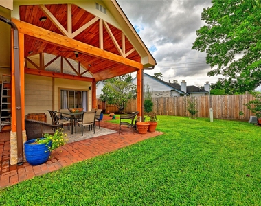 7407 Creekfield Drive - Photo Thumbnail 39