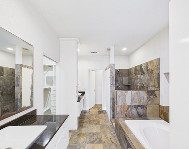 5425 Floyd Street - Photo Thumbnail 16