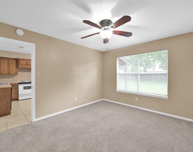1605 Hazelwood Street - Photo Thumbnail 14