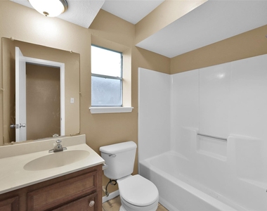 1605 Hazelwood Street - Photo Thumbnail 19