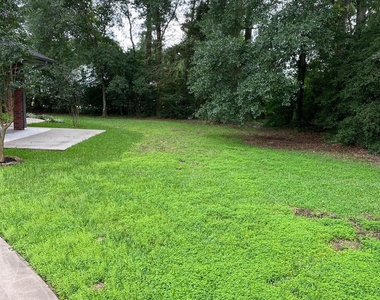 7518 Nickaburr Creek Drive - Photo Thumbnail 2