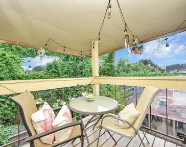 1881 Bering Drive - Photo Thumbnail 26