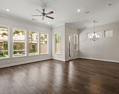 919 Dunleigh Meadows Lane - Photo Thumbnail 10