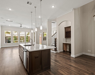 919 Dunleigh Meadows Lane - Photo Thumbnail 6