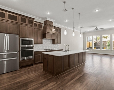 919 Dunleigh Meadows Lane - Photo Thumbnail 2