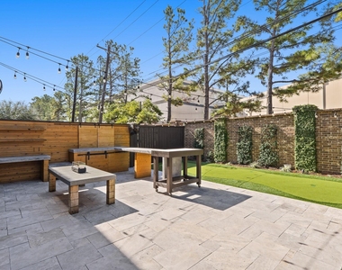 919 Dunleigh Meadows Lane - Photo Thumbnail 44