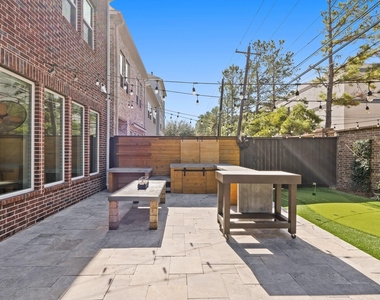 919 Dunleigh Meadows Lane - Photo Thumbnail 45