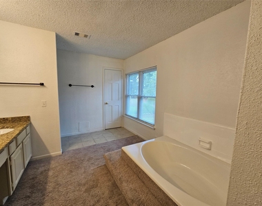 4543 Pioneer Trail - Photo Thumbnail 16