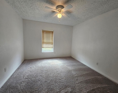 4543 Pioneer Trail - Photo Thumbnail 21