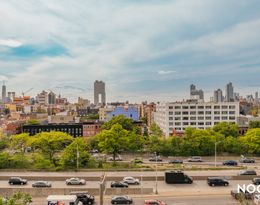 130 Hope St - Photo Thumbnail 10