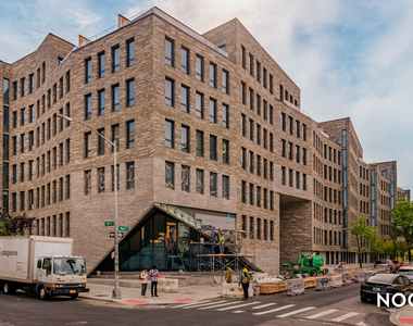 130 Hope St - Photo Thumbnail 1