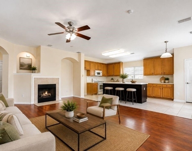 5402 Rosehaven Court - Photo Thumbnail 22
