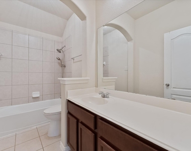 26116 Chivalry Court - Photo Thumbnail 16