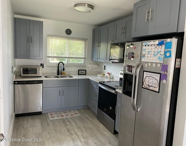1141 Yager Road Se - Photo Thumbnail 7