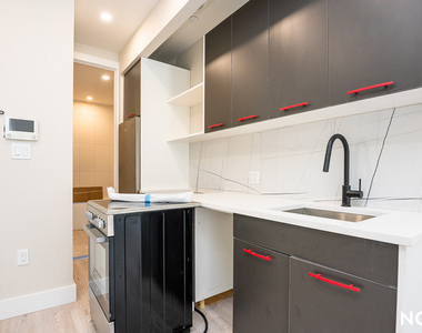 379 Knickerbocker Ave - Photo Thumbnail 5