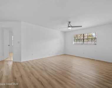 2509 Mitchell Avenue - Photo Thumbnail 5