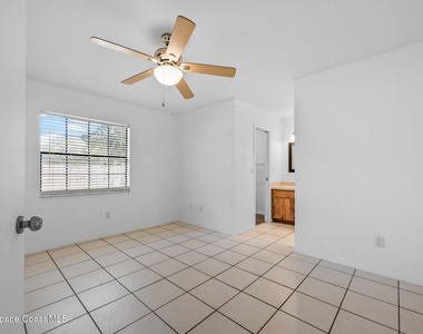 2509 Mitchell Avenue - Photo Thumbnail 6