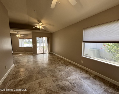 5110 Somerville Drive - Photo Thumbnail 7