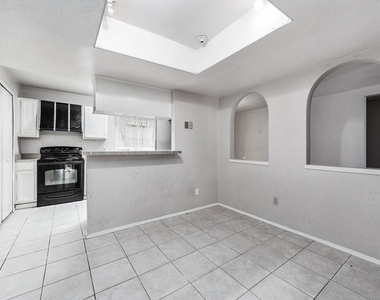 17035 Seven Pines Drive - Photo Thumbnail 7