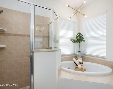 581 Eldron Boulevard Se - Photo Thumbnail 22