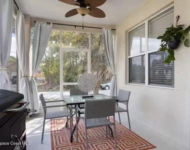 581 Eldron Boulevard Se - Photo Thumbnail 24
