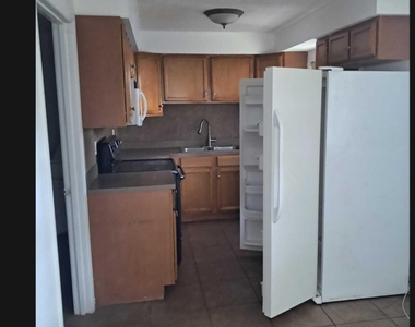 101 Woodland Drive - Photo Thumbnail 5