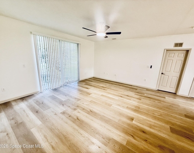 3206 Tarpon Avenue Se - Photo Thumbnail 7